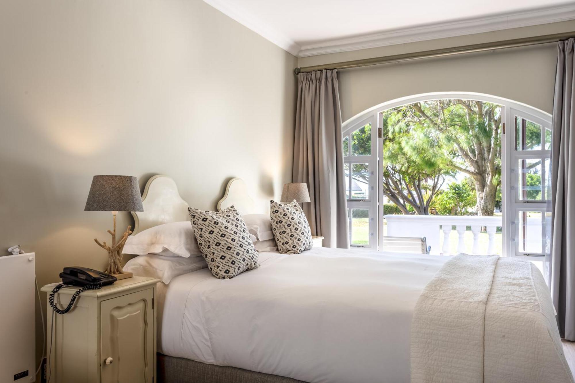 Whale Rock Luxury Lodge Херманус Номер фото