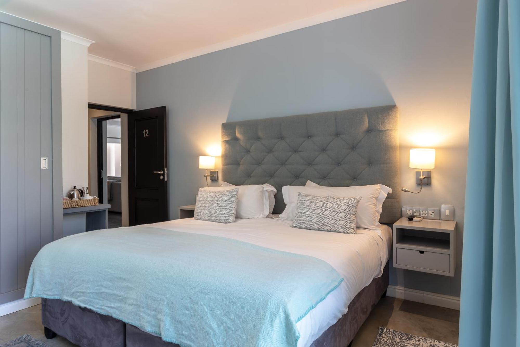 Whale Rock Luxury Lodge Херманус Экстерьер фото
