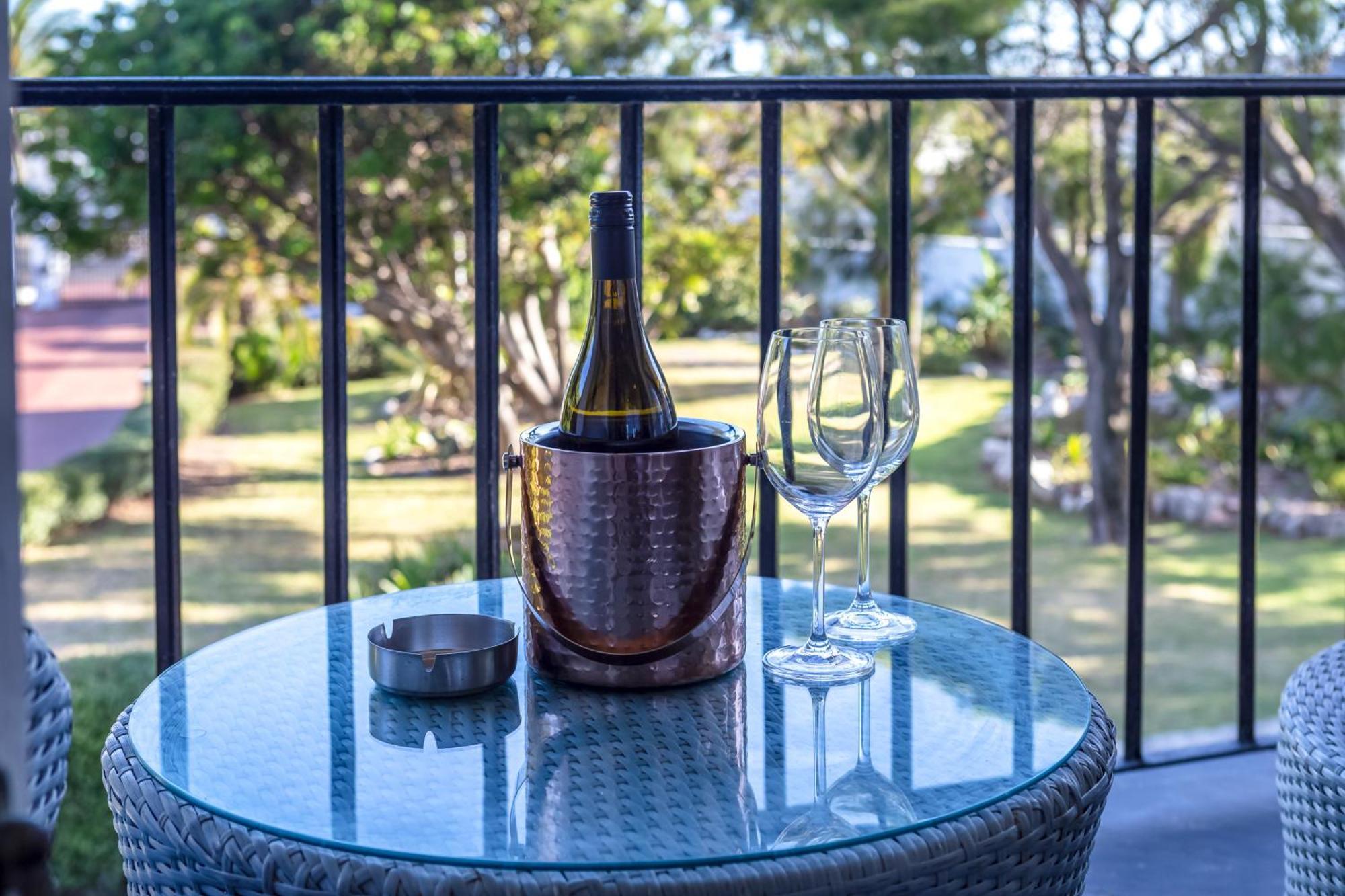 Whale Rock Luxury Lodge Херманус Номер фото